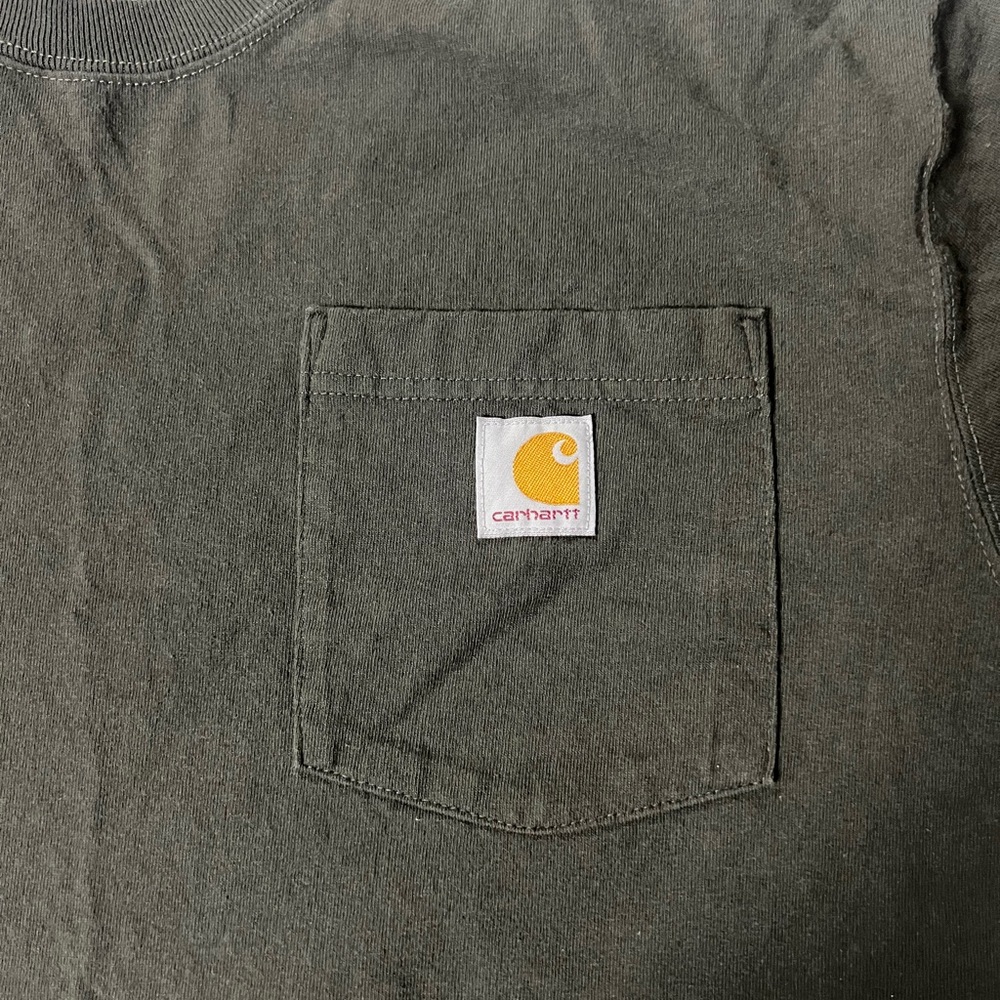 Men’s Carhartt Shirt - Picture 4 of 8